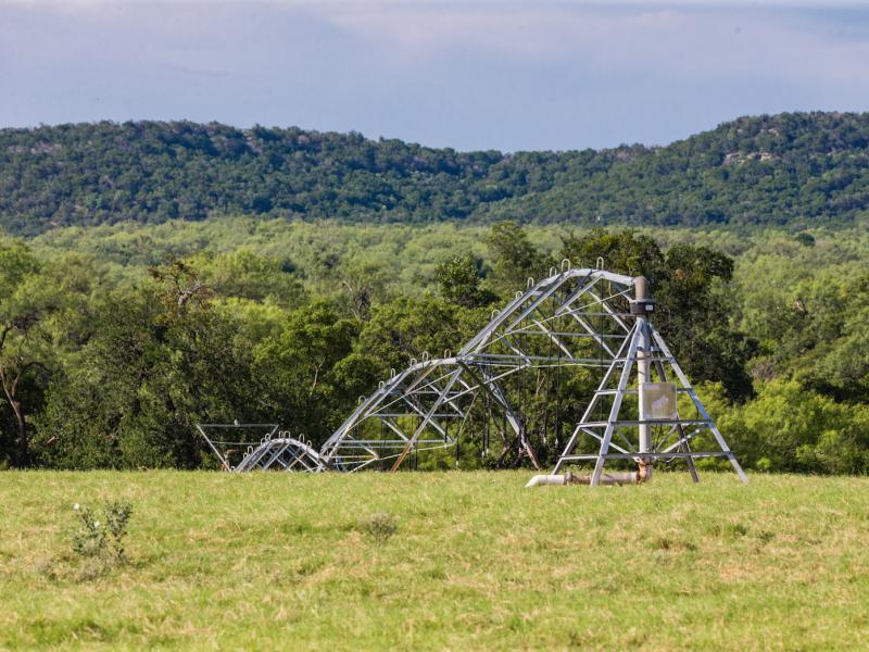 ponds land for sale in texas