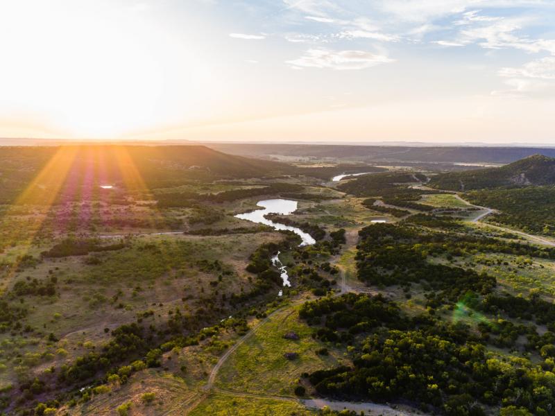 creeks ranches in texas