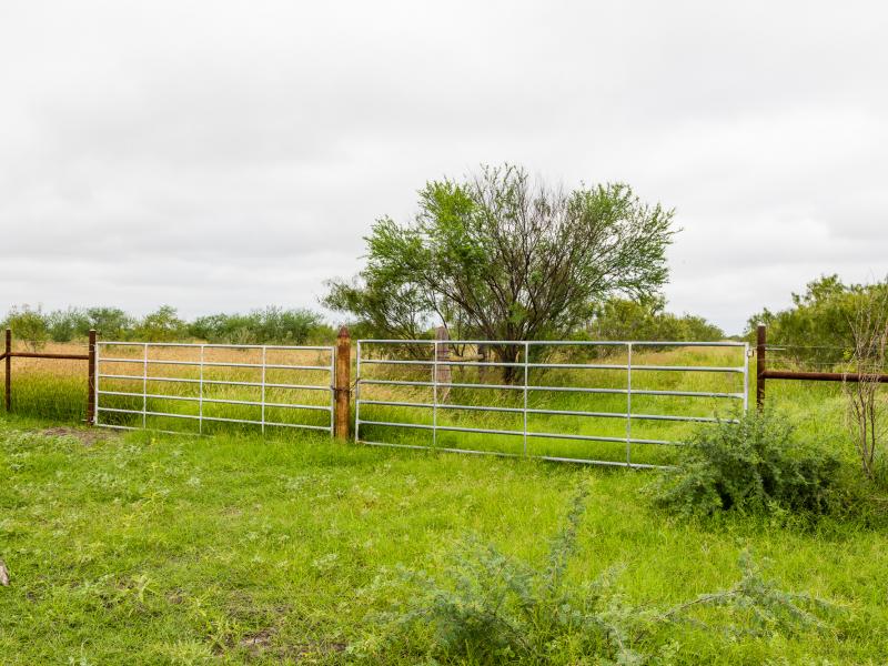 1,963 ac Ranch for sale in Kinney County