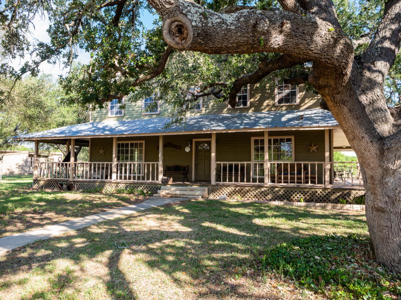 208 ac Encino Ranch duPerier Texas Land Man