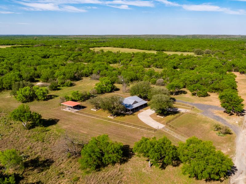208 ac Encino Ranch duPerier Texas Land Man