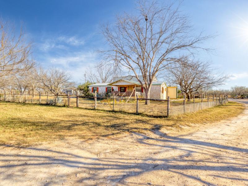 High Fenced Hunting Ranch Recreational Ranch