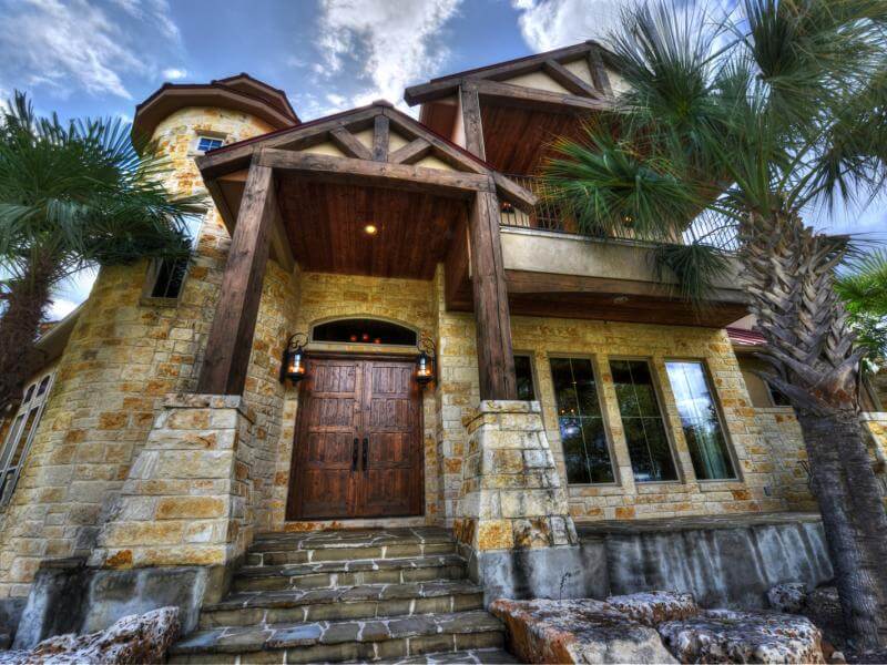 Boerne Estate property available for sale through reputable brokers at Texas Land Man.
